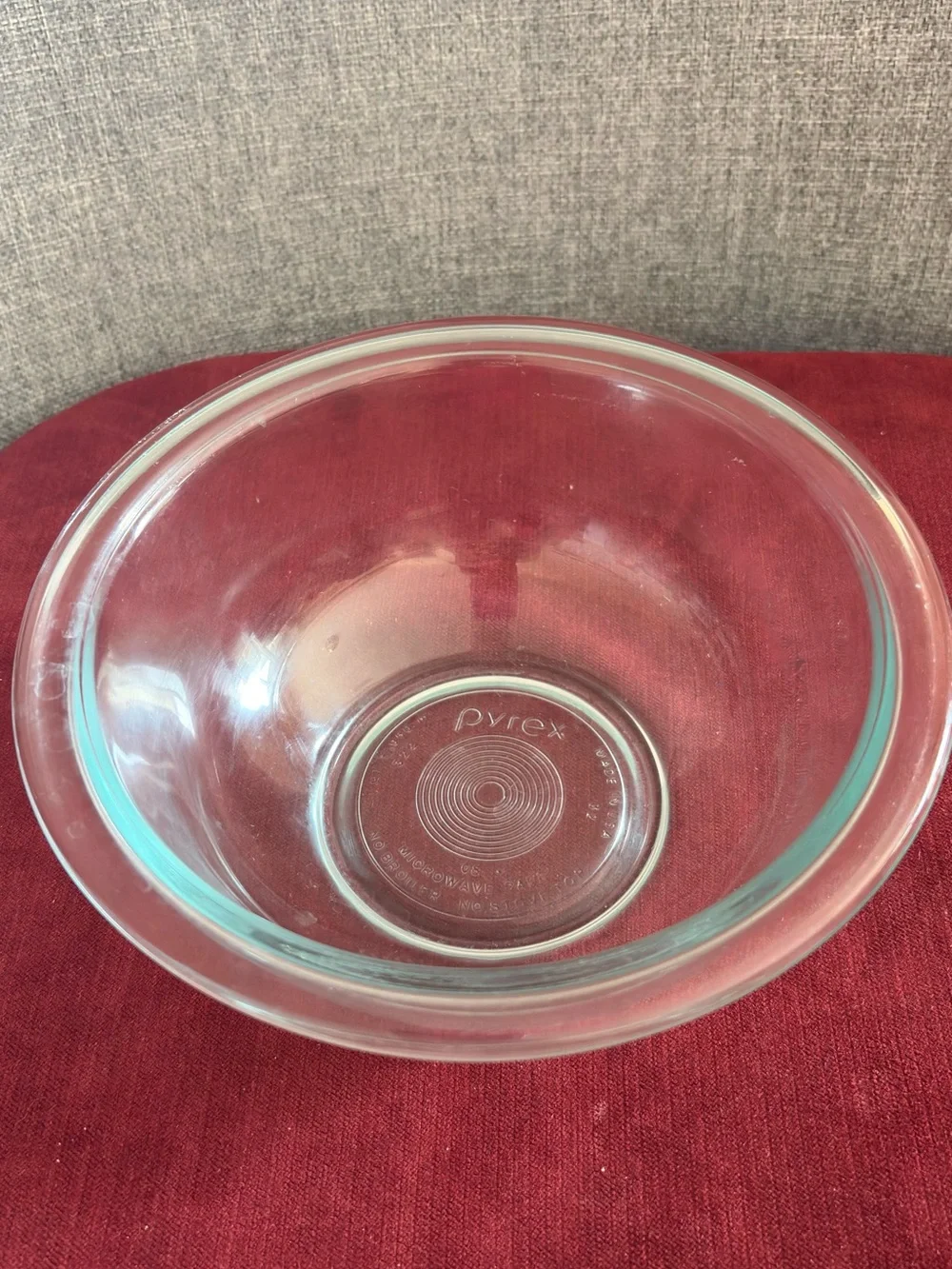 Pre Own Pyrex Clear Glass Round Mixing Bowl 1 QT / 32 oz Made in USA